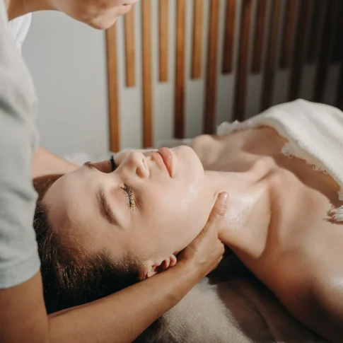 Массаж лица