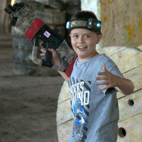 Игра в лазертаг