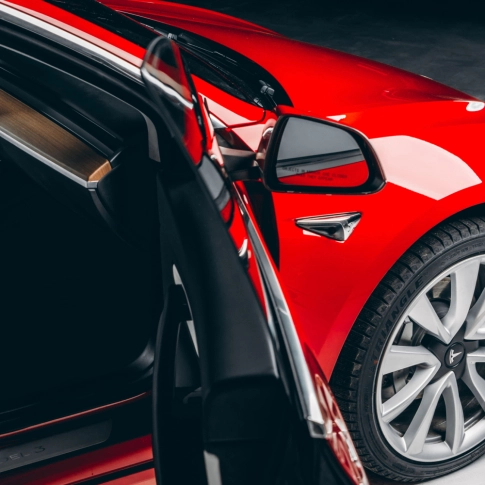 Тест-драйв электромобилей TESLA MODEL 3 