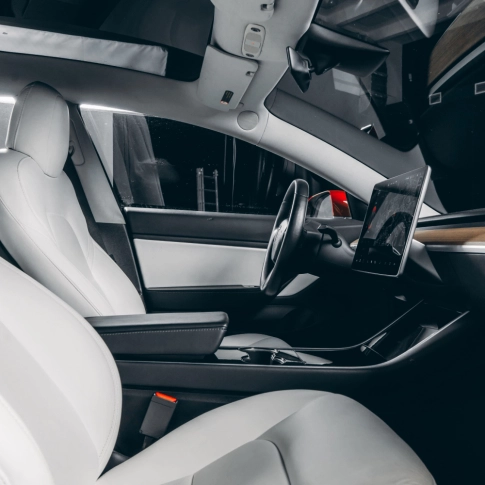 Тест-драйв электромобилей TESLA MODEL 3 